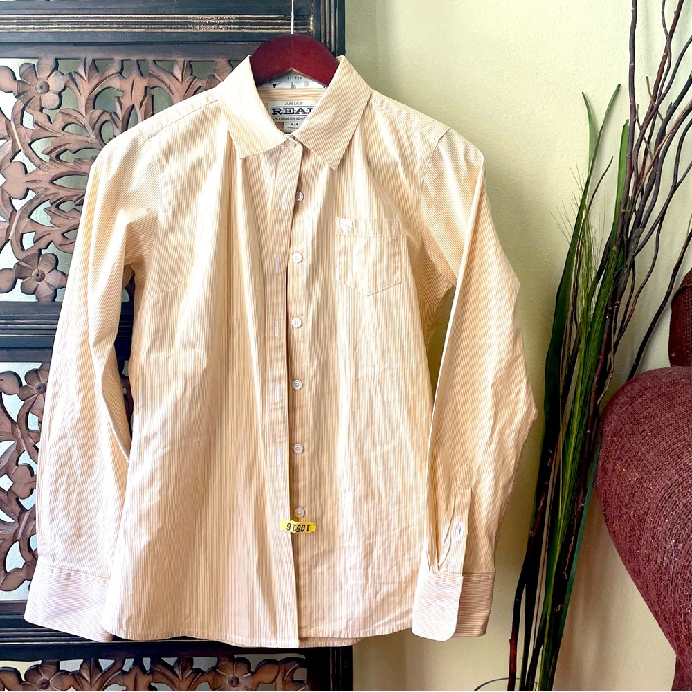 ARIAT R.E.A.L. Women’s Yellow Pinstripe Western Shirt with Cactus Accent Sz S